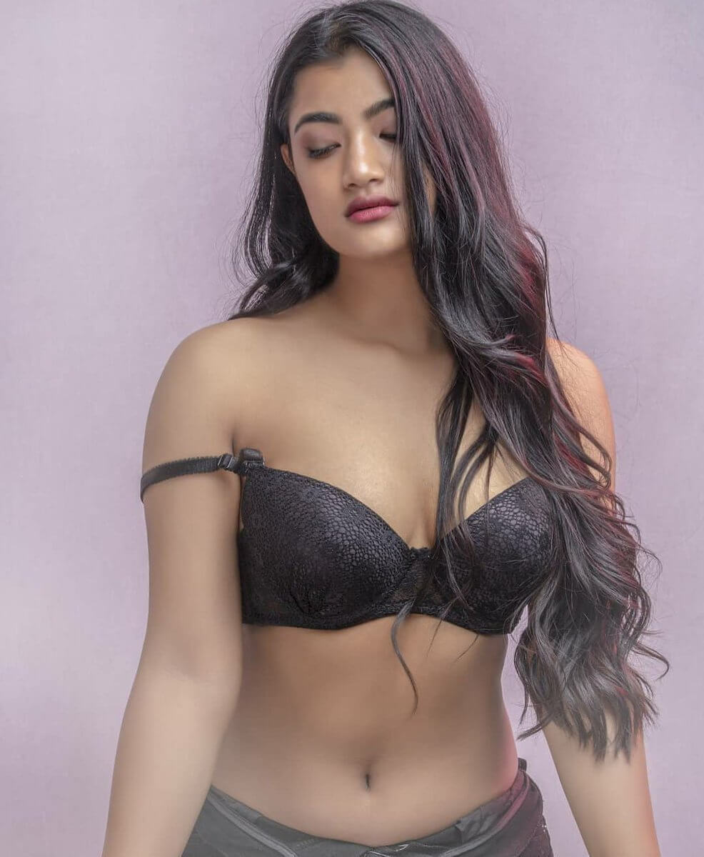 Killer Look Girls Chandigarh Call Girl Service
